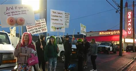 deja vu spokane wa|Former employees at Spokane Valley strip club protest revamp.